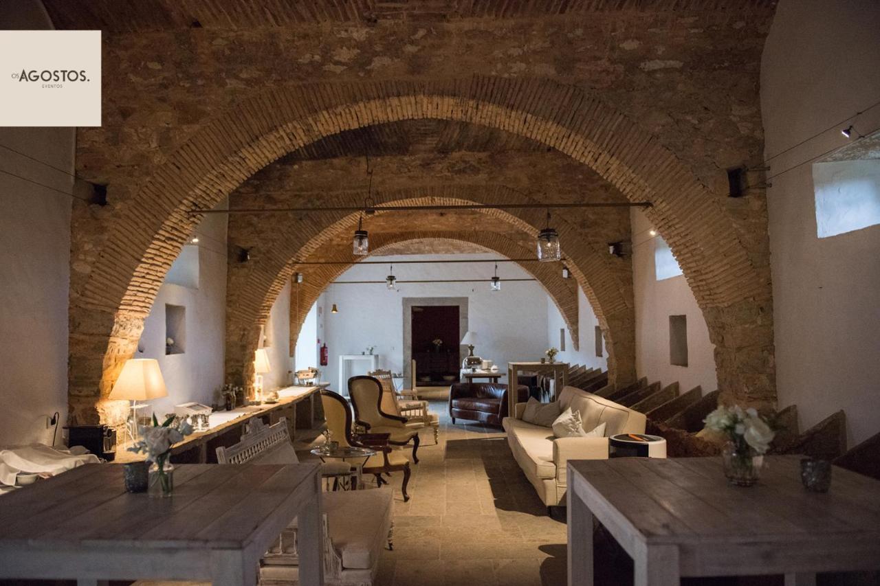 Os Agostos Bed & Breakfast Exterior foto